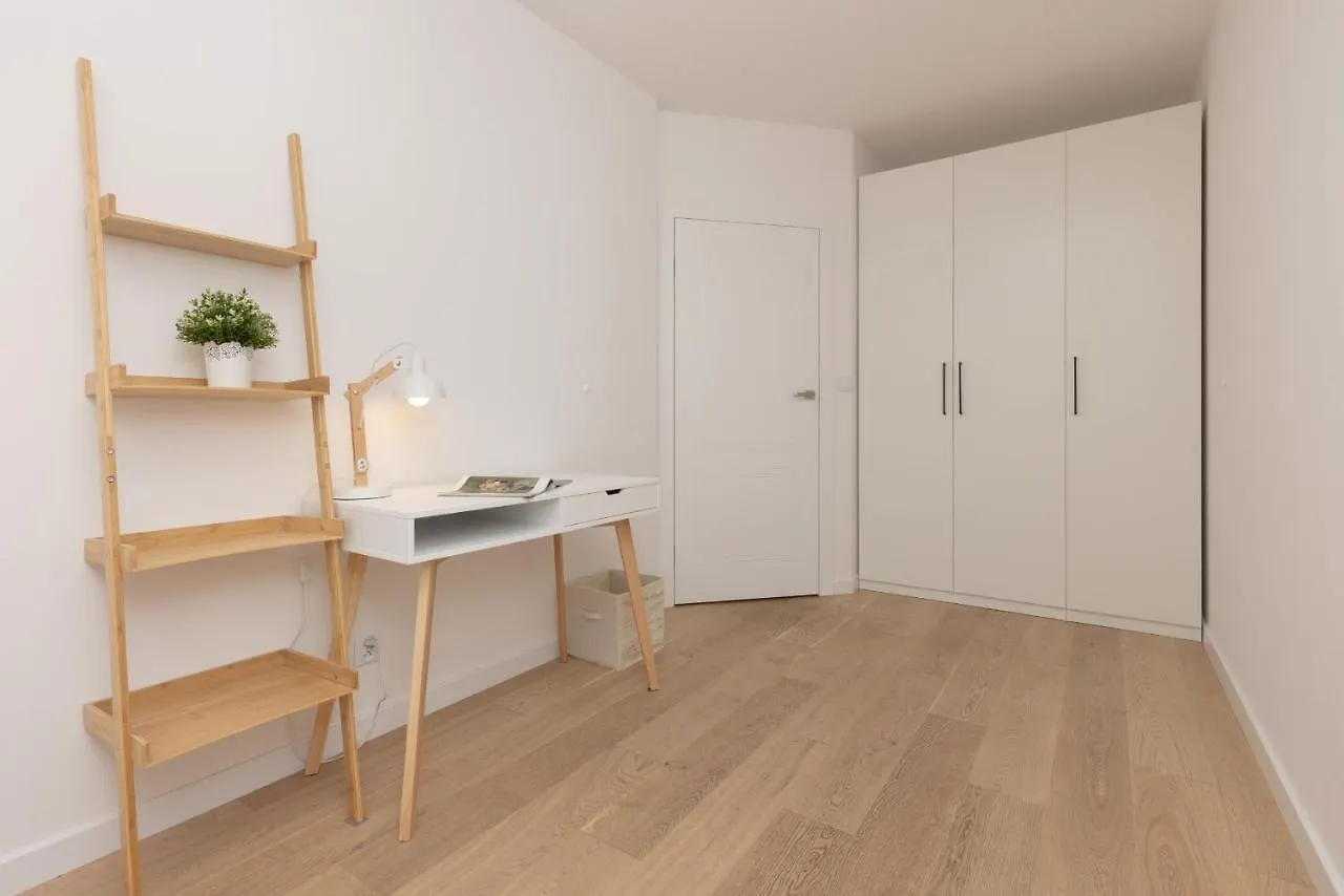 Modern & Bright Apartment With Parking And Balcony By Noclegi Renters Warsaw Poland